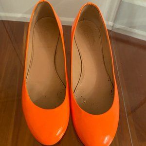 Pre-loved Orange J Crew Flats